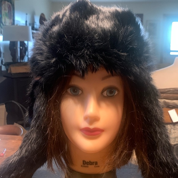 MAD BOMBER BLACK RABBIT AND GREEN QUILTED WINTER HAT - Picture 1 of 13
